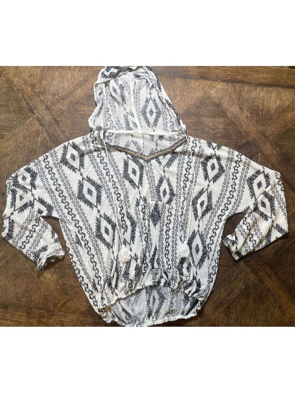 Lola Grace women’s tribal Aztec lightweight pullover hoodie XL